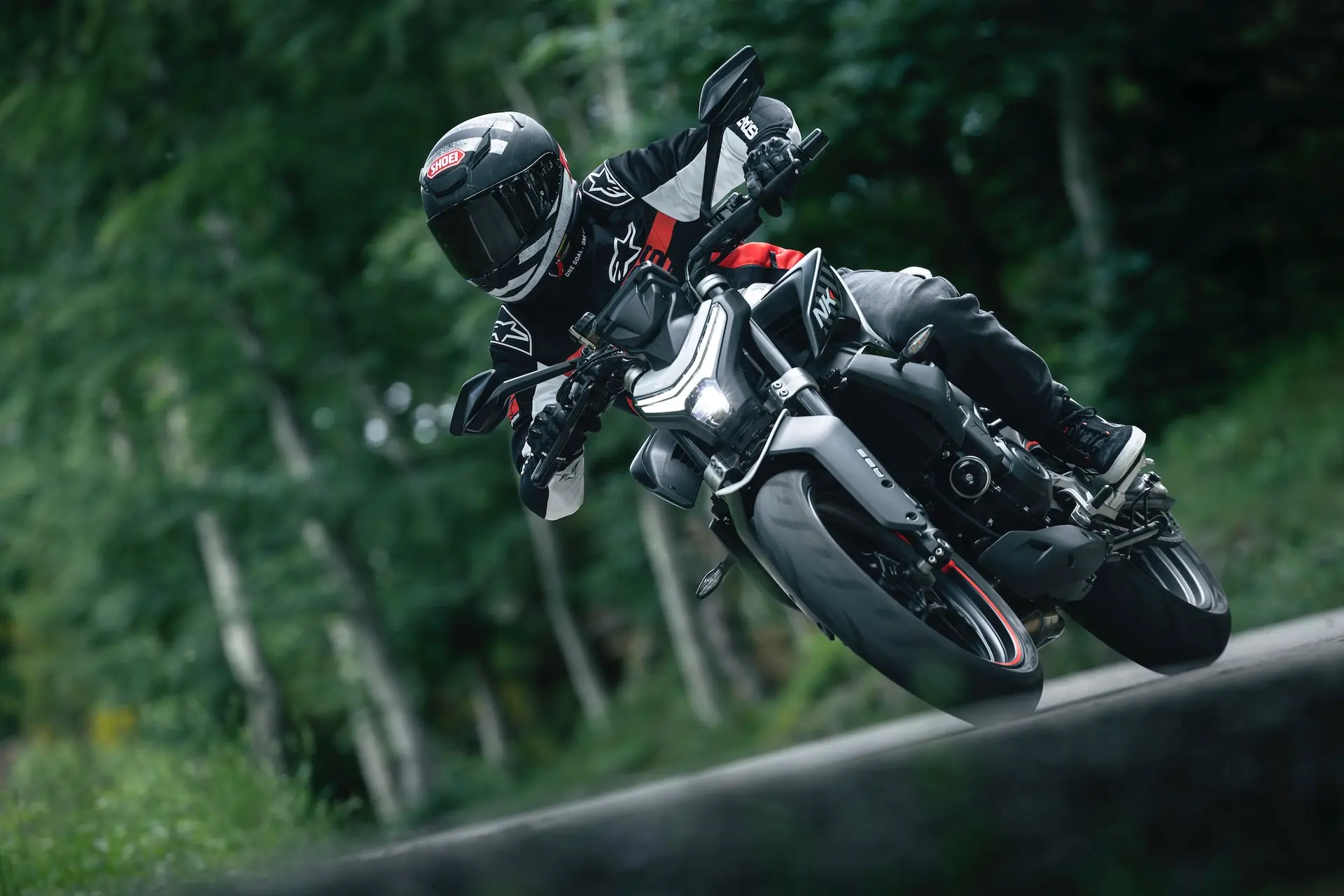 bike cornering